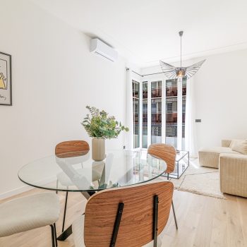 Nice – Promenade des Anglais – Magnifique 3 pièces de 59 m² avec terrasse et vue mer