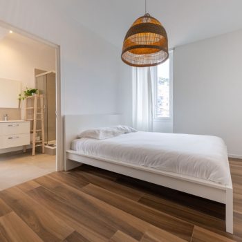 Beausoleil – Magnifique 2 pièces de 38m2 rénové et en dernier étage