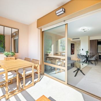 Èze, proche plage – Élégant 2 pièces rénové avec terrasses et vue mer