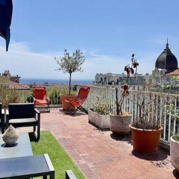 Nice Cimiez – Dernier étage avec terrasse circulaire, vue mer et palais Belle Époque