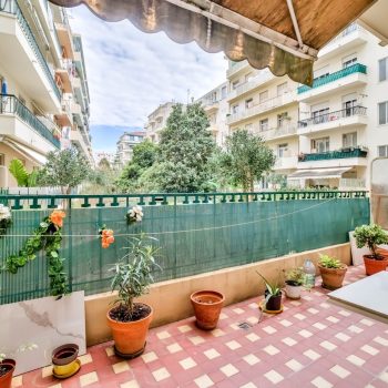 Nice Fleurs – Grand 3/4 pièces de 86 m2 avec terrasse entièrement rénové