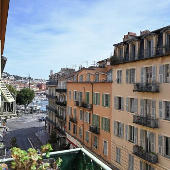 Nice Cassini – Beau 3 pièces 79m2 lumineux avec balcon aperçu Port
